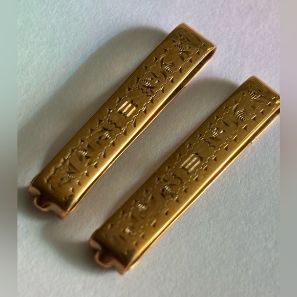 Accessories - Antique Art Deco 14K gold etched lingerie strap clips